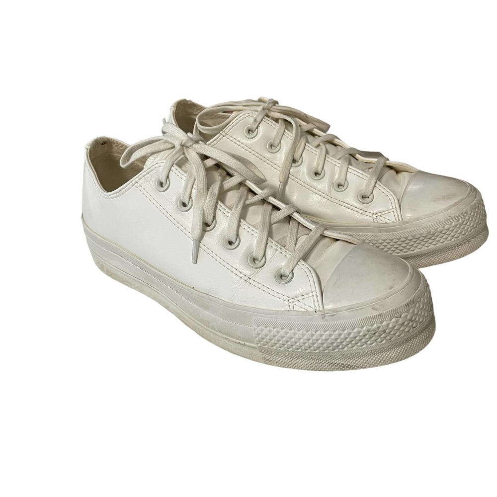 Converse Chuck Taylor Faux Leather Platform  Sneaker size 9.5